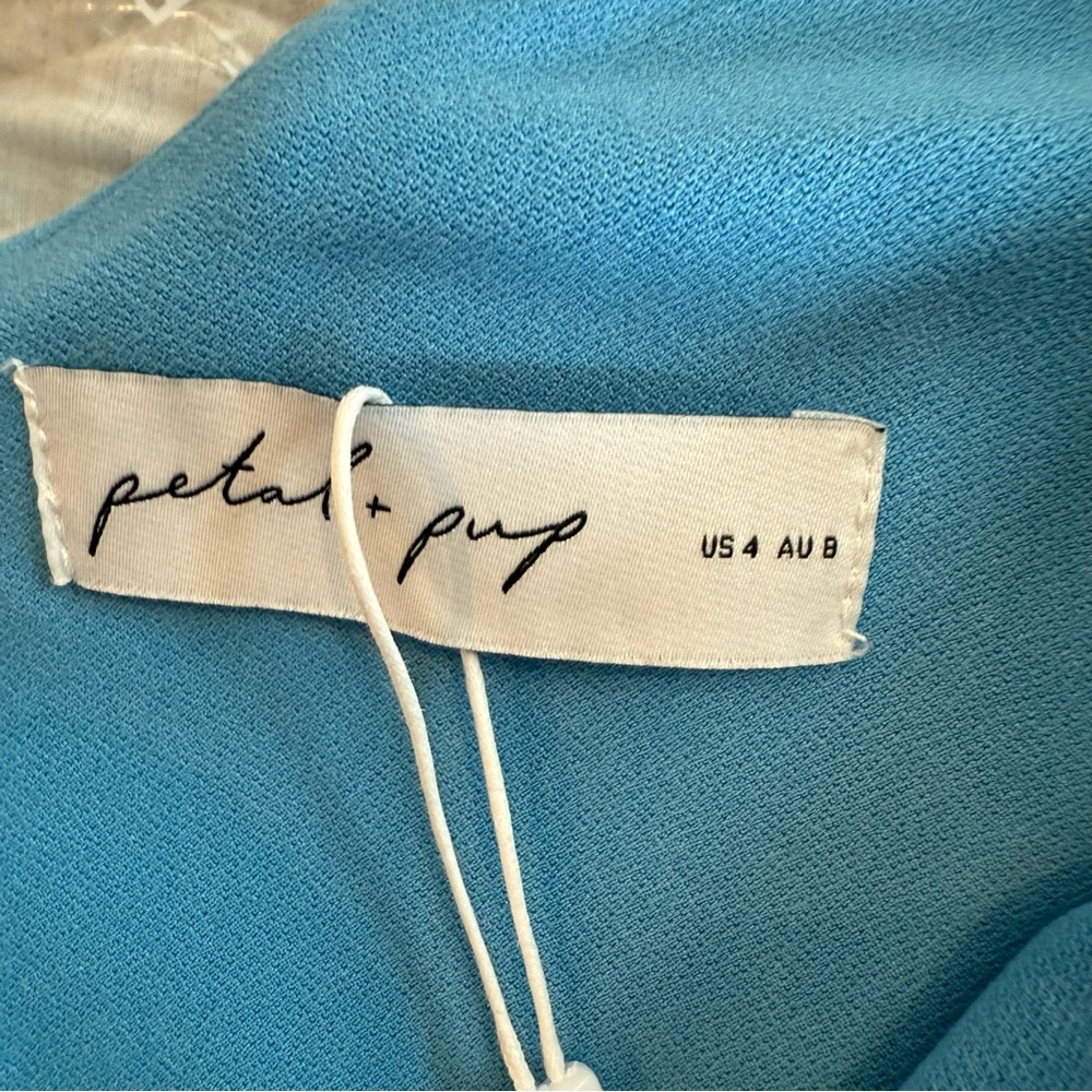 Petal & Pup Nadene One-Shoulder Blue Dress - Picture 4 of 12
